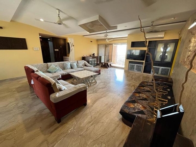 4 BHK Flat for rent in Andheri West, Mumbai - 2500 Sqft