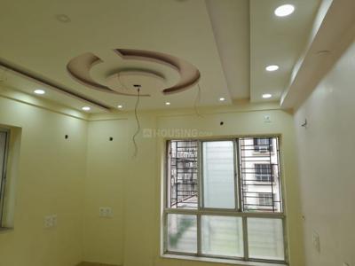 3 BHK Flat for rent in Baguiati, Kolkata - 1600 Sqft