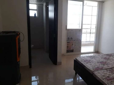 Fully furnished flat available for udb indus near mansarovar metro