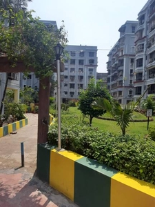 2027 sq ft 4 BHK 3T SouthWest facing Apartment for sale at Rs 95.00 lacs in Natural Heights in Lake Town, Kolkata