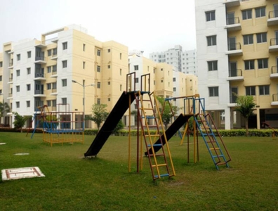 950 sq ft 3 BHK 2T Apartment for rent in Shapoorji Pallonji Shukhobrishti Spriha Phase 6 And 7 at New Town, Kolkata by Agent indrajit mondal