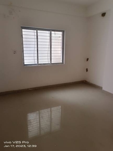 990 sq ft 2 BHK 2T Apartment for sale at Rs 46.00 lacs in Purti The Varanda in Lake Town, Kolkata
