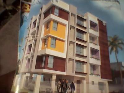 2 BHK Flat / Apartment For SALE 5 mins from Picnic Garden