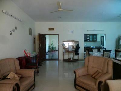 3 BHK Flat / Apartment For SALE 5 mins from Benson Town