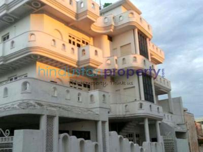 8 BHK House / Villa For SALE 5 mins from Aliganj